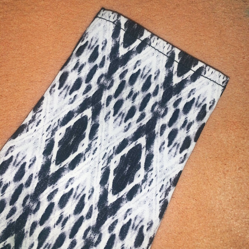H&M Black and White Pants - Picture 3 of 6